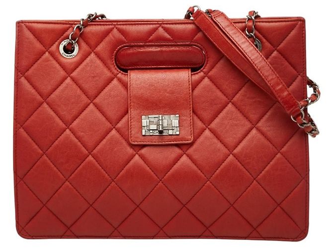 Borsa a tracolla Chanel 2.55 Coco Mark Matelassé Chain Rosso