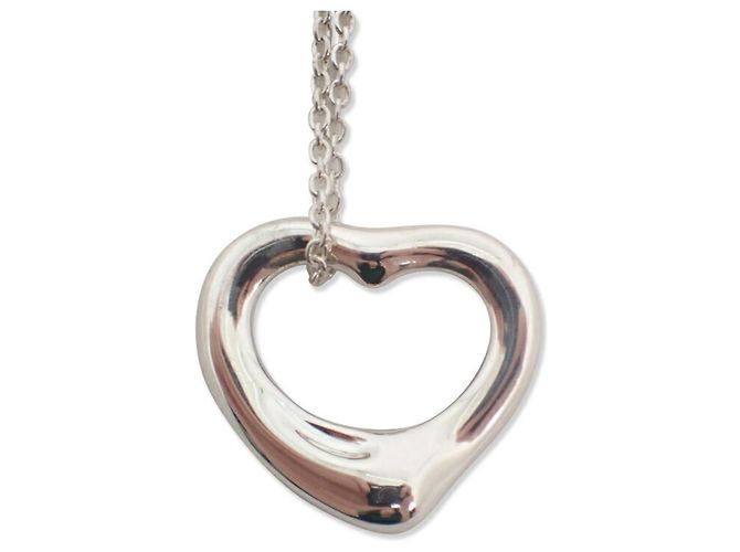 Colar com pingente Tiffany & Co. 925 Heart Prata