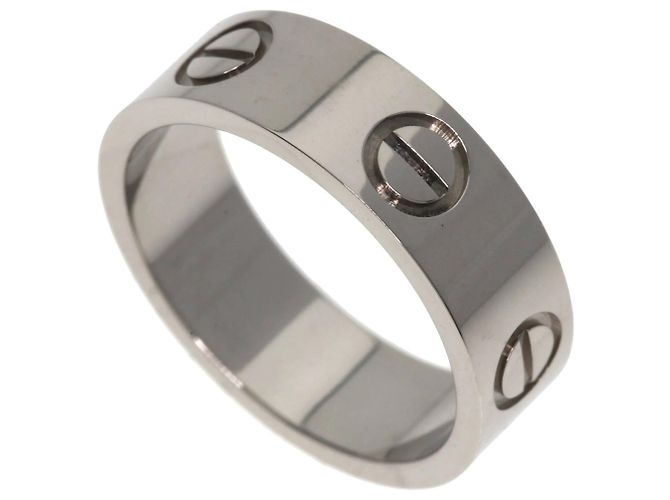 Anillo Love de Cartier en oro blanco de 18K