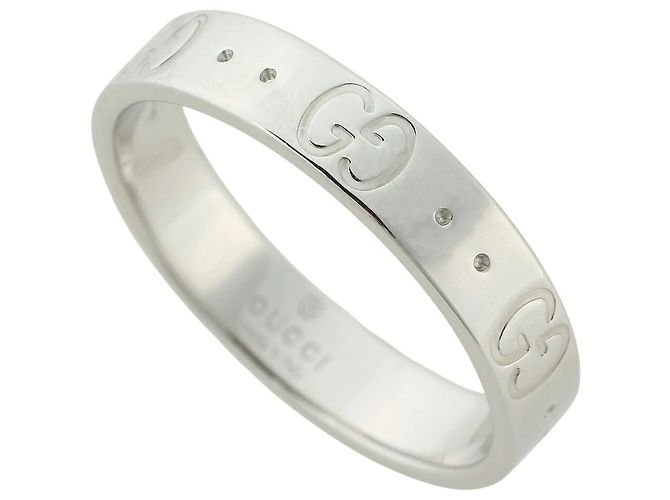 Anello Gucci con l'icona Interlocking G D'oro
