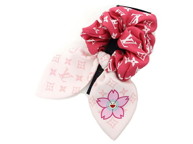 Scrunchie in seta rosa Louis Vuitton