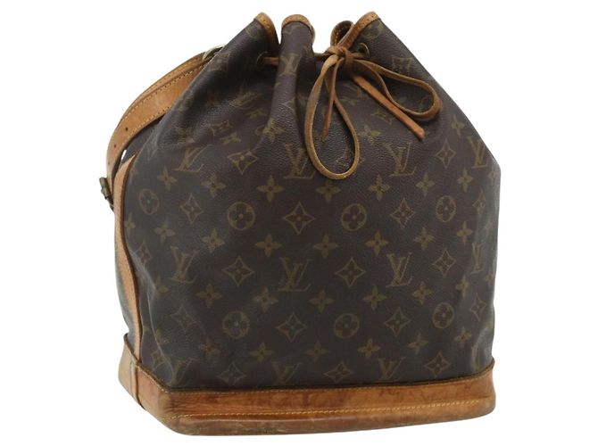 LOUIS VUITTON Bolsa de Ombro Monogram Noe M42224 LV Auth 178707 Monograma