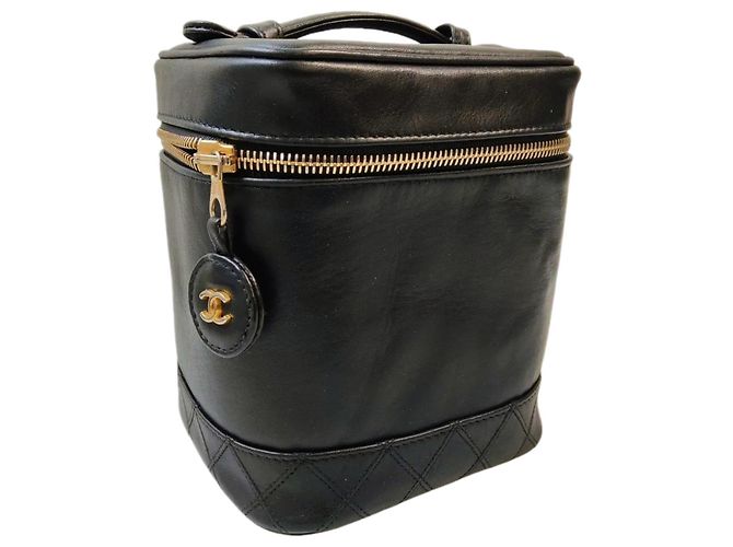 Chanel Bolsa Vanity em Couro Preto