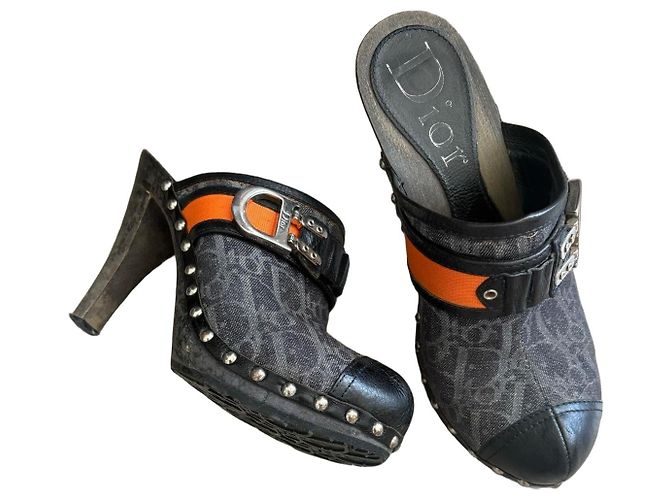 Mules Dior Oblique em lona monograma e couro Laranja
