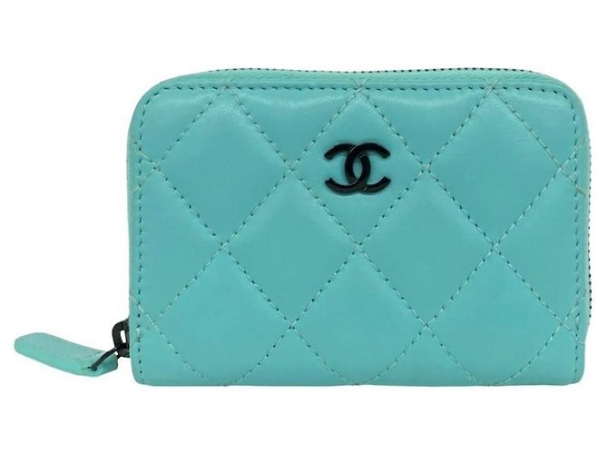 Timeless Chanel Matelassé Lambskin Coin Case Green