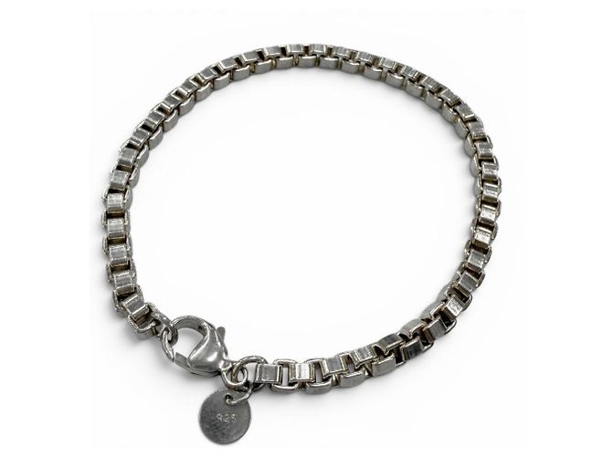 Bracciale con charm Tiffany & Co. in argento veneziano 925