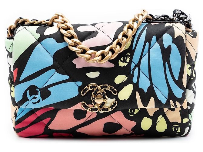 Chanel Black Medium Printed Canvas 19 Flap Nero