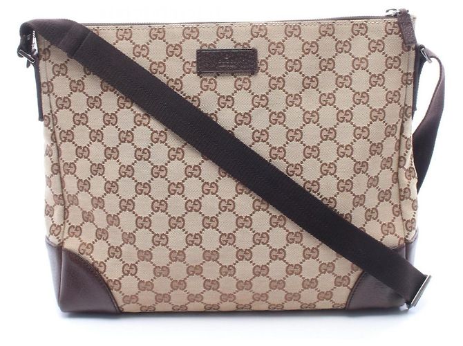Bolsa de Ombro Gucci GG Canvas