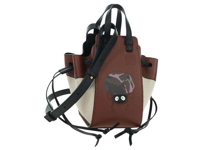 LOEWE �~ Ghibli Spirited Away Hammock Drawstring Soot Sprites Brown Auth 167292SM Marrom