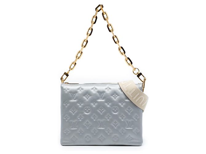 Louis Vuitton Coussin PM em pele de cordeiro com relevo Monogram prateado Prata