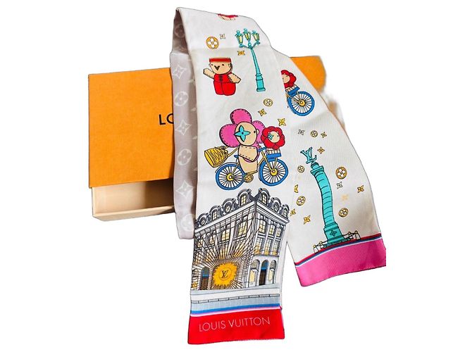 Louis Vuitton Bandeau Monogram Vivienne Paris Natale 2021 Rosa Bianco Rosso Blu Beige D'oro