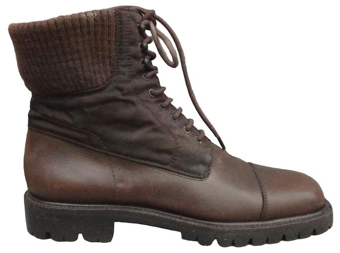 Bottines à lacets Prada en cuir et nylon marron