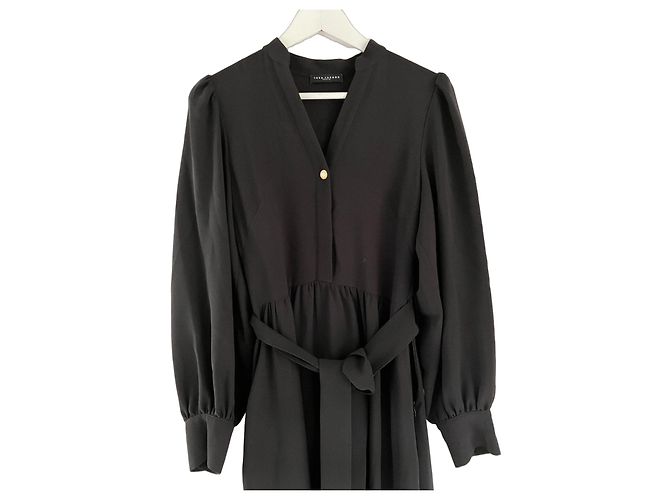 Tara Jarmon Schwarzes Midikleid mit Gürtel