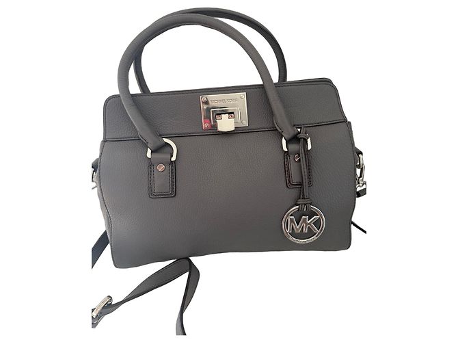 Michael Kors Handtasche aus grauem Leder