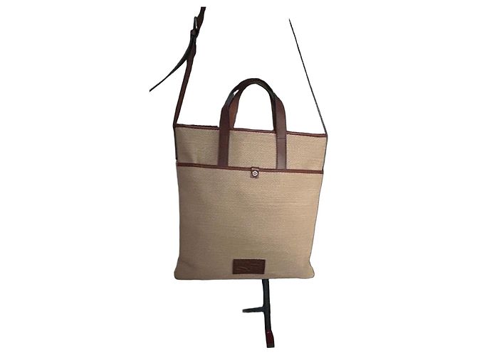 Salvatore Ferragamo Bolsa Tote de Palha Trançada e Couro