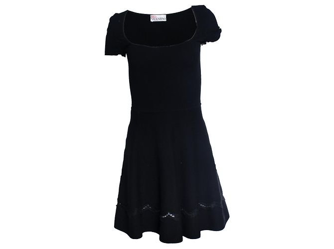 Red Valentino, schwarzes Kleid mit Spitze