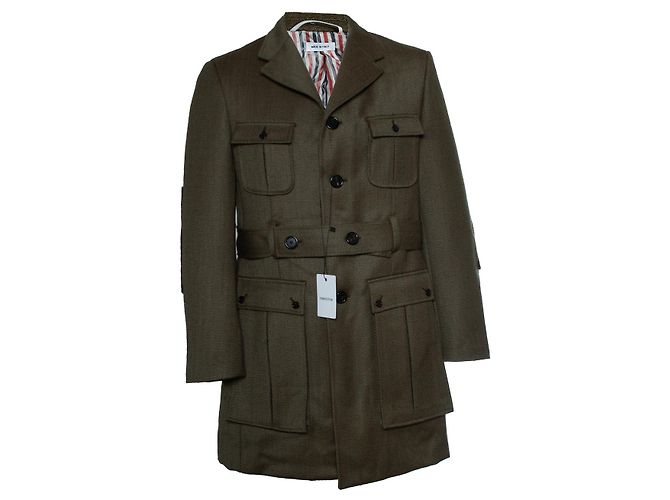 Thom Browne, Trench coat verde