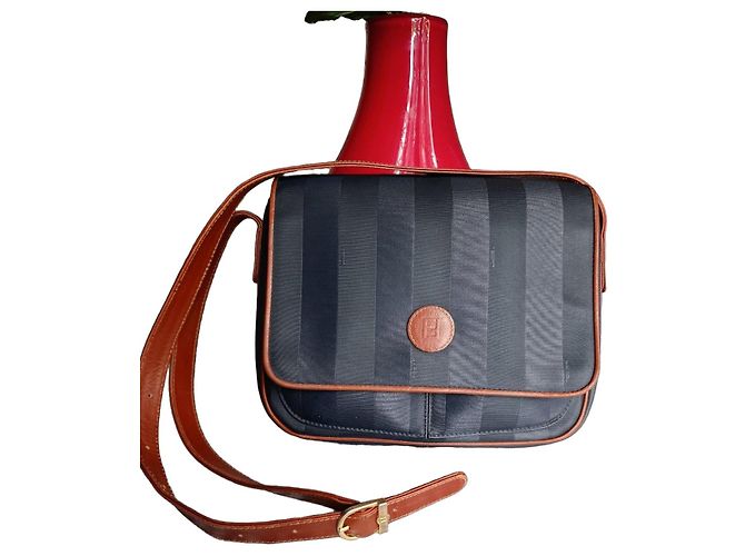 Fendi Bolsa de Tiracolo em Tela Listrada e Couro Marrom