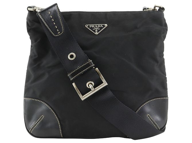 Sac à bandoulière en nylon noir Prada
