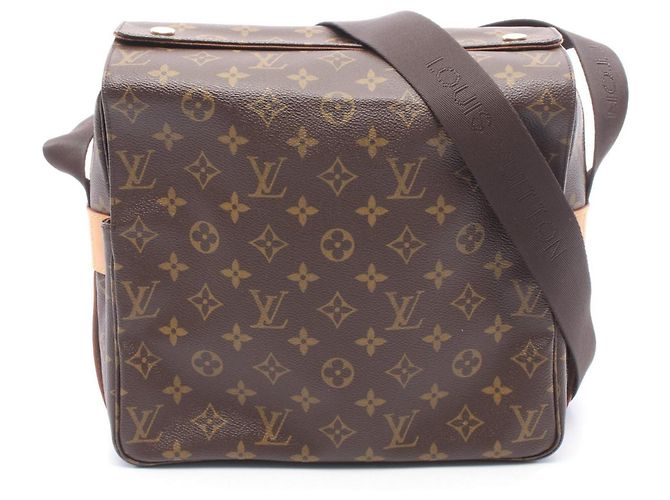 Bolsa de Ombro Louis Vuitton Naviglio Monogram Marrom