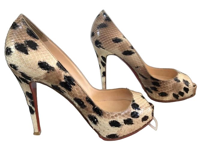 Christian Louboutin Very Privé Python Leather Open-Toe Pumps Black Beige Leopard print