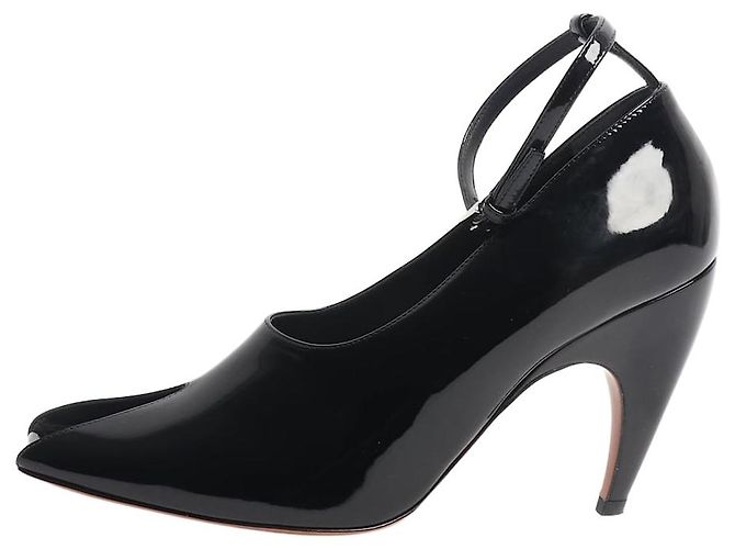Alaïa Shark Pumps mit Knöchelriemen aus schwarzem Lackleder - Größe EU 40