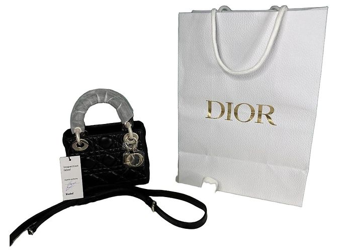Borsa Micro Lady Dior in pelle d'agnello nera Nero