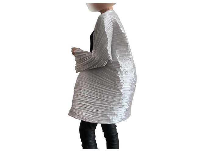 Autre Marque Silberne Plissee-Jacke