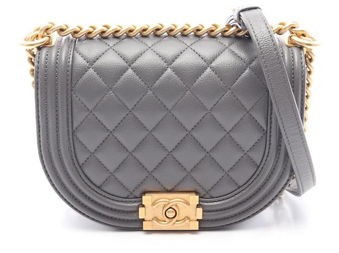 Le Boy Bolsa de ombro Chanel Boy Small em cinza Marrom