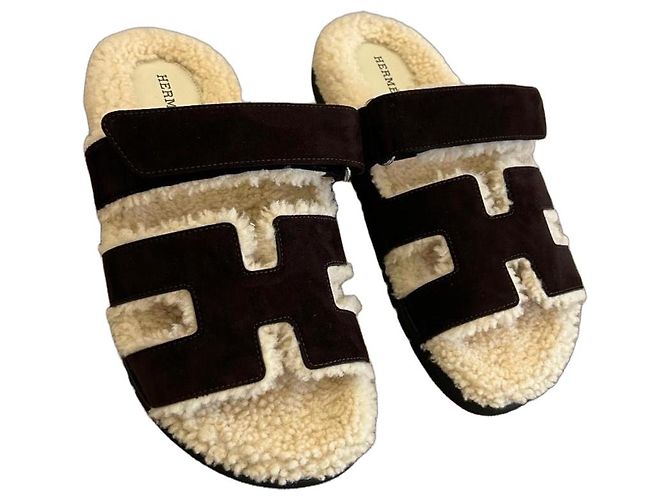 Hermès Chypre Shearling-Lined Suede Sandals Brown Cream