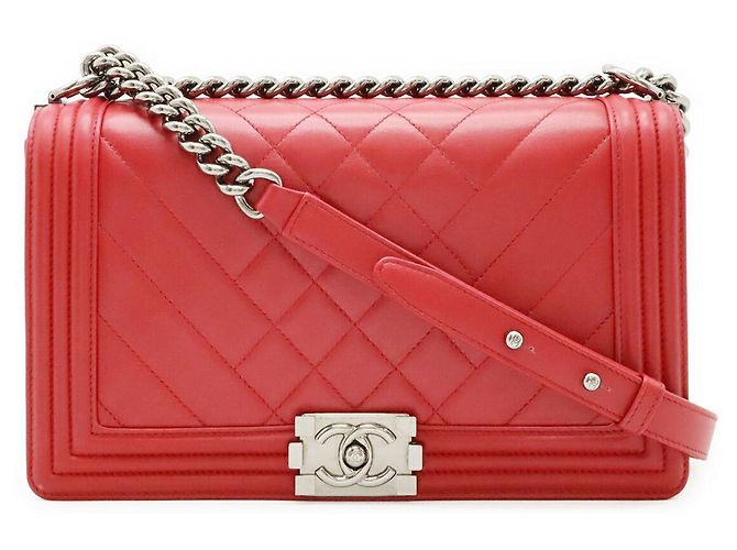 Sac à bandoulière Chanel Boy en agneau Rose Fuschia