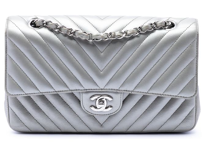 Chanel Silber Medium Classic Chevron Metallic Caviar Double Flap