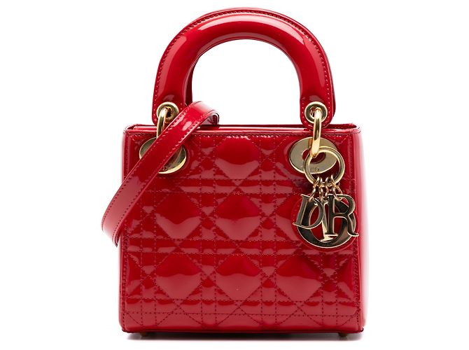 Lady Dior mini en cuir verni rouge cannage