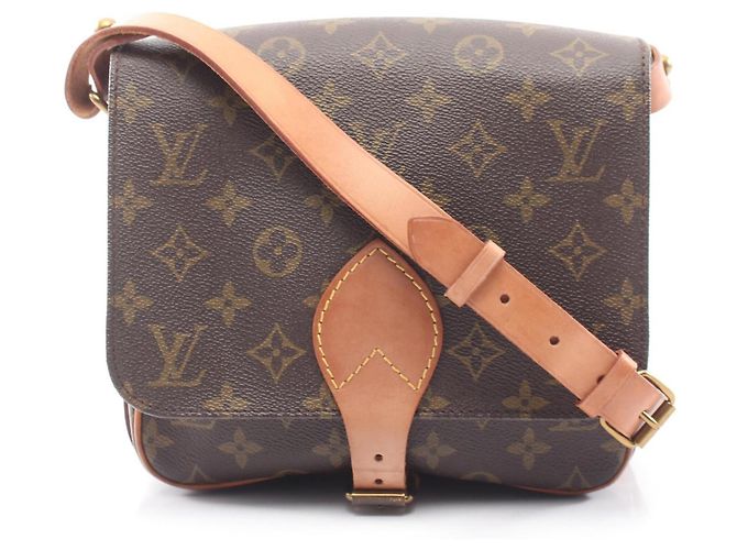 Bolsa de Ombro Louis Vuitton Cartouchiere MM Marrom
