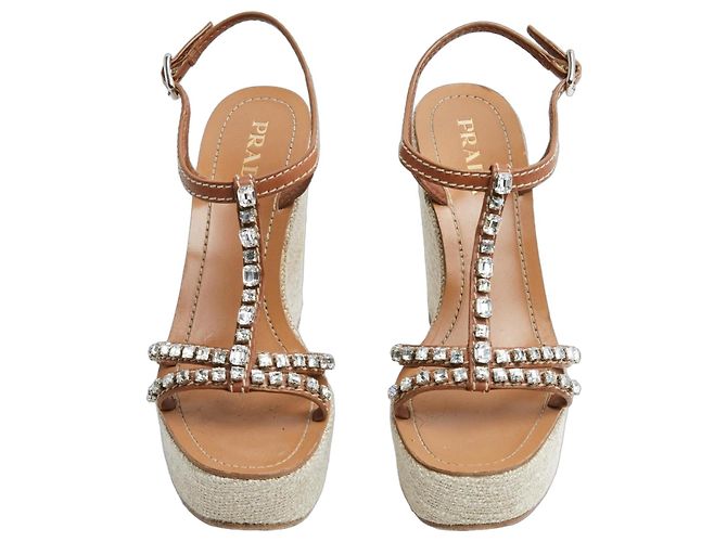 Prada Diamond Leder Keilsandaletten Kamel