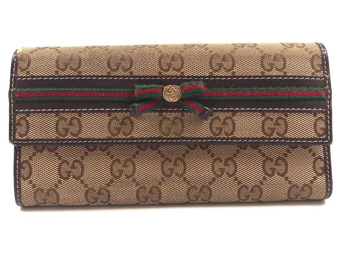 Gucci GG Supreme Canvas Bi-Fold Wallet