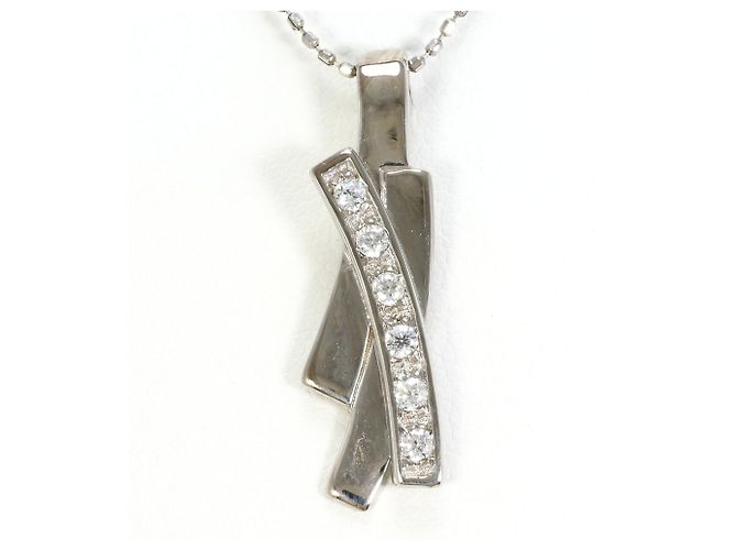 Autre Marque Collar de oro blanco de 18K con circonita cúbica Dorado