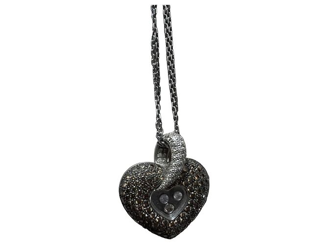 Colar Chopard Happy Diamonds Coração em Ouro Branco Hardware prateado