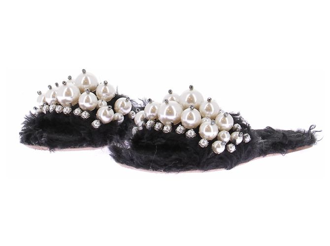 Miu Miu Sandali in pelliccia neri Nero
