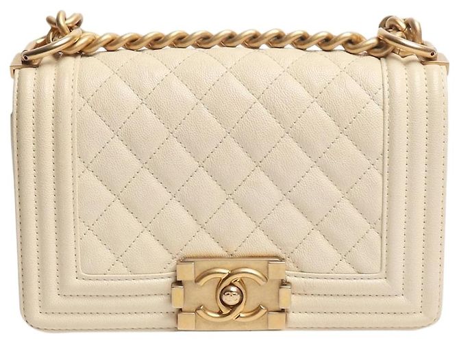 Le Boy Chanel Mini bolsa boy creme Cru