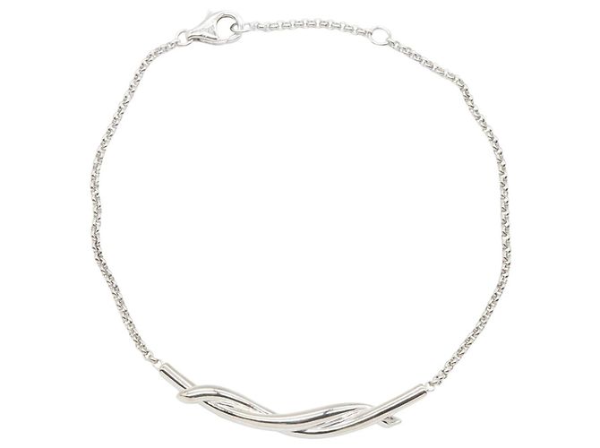 Bracciale con charm Cartier Entrelacés in oro bianco 18K Argento