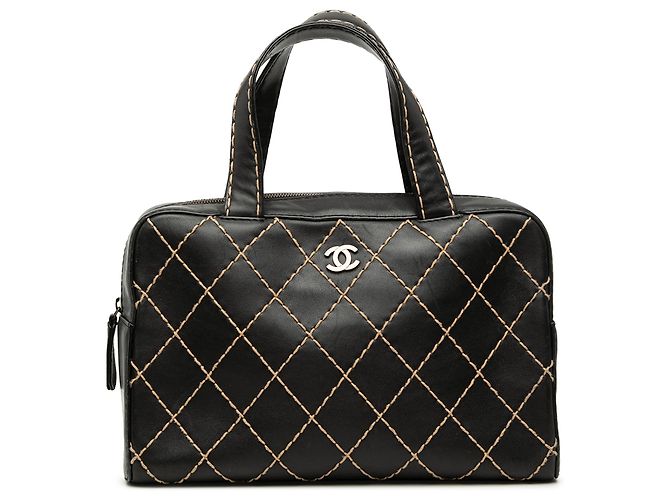 Sac à main Chanel Black CC Lambskin Wild Stitch Noir
