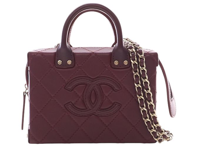 Vanity Neceser Chanel Convertible con Asa Superior en Piel de Vitello Acolchado Small CC Rojo Roja Burdeos