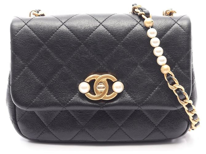 Borsa a tracolla Chanel in pelle nera trapuntata Nero