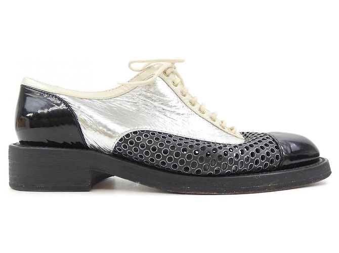 Mocassini in pelle Chanel Nero Argento