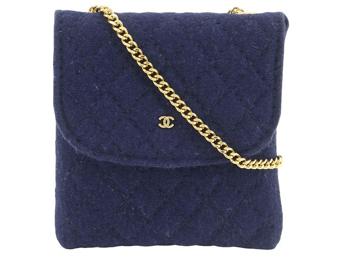 Chanel Navy Chain Pouch Navy blue