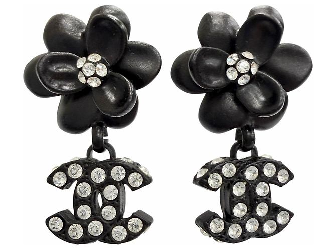 Orecchini Chanel Vintage 02A Camellia Coco Mark con strass Nero