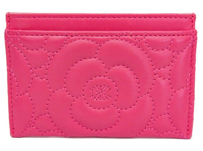 Chanel Camellia Leather Card Case in Pink