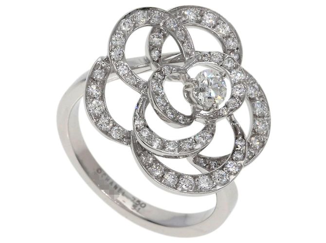 Chanel Camellia Medium Diamantring
