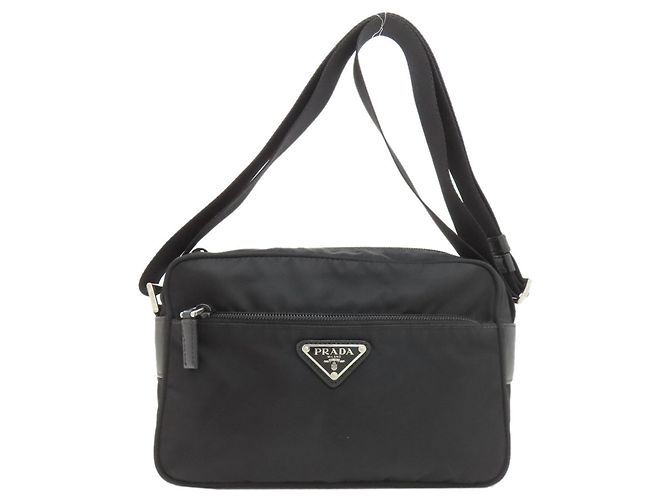 Prada Nylon Schultertasche Schwarz